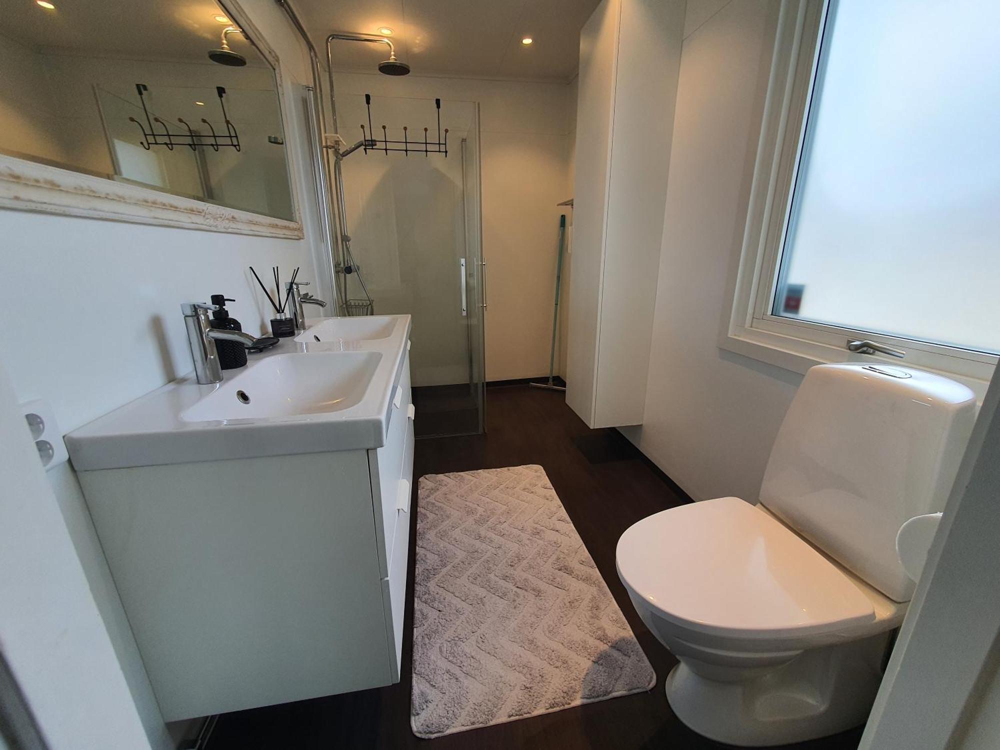 "Klippstigen" Villa For 10 Persons With Massage Chair, Sauna And Billiard Table Хультсфред Номер фото